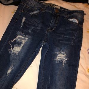 Skinny ripped jeans